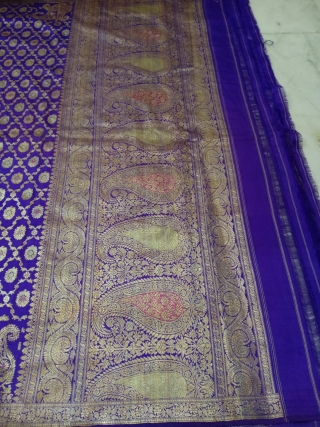 Vintage pitambari sari from Varanasi India of real zari used by the royal family’s in India the size of the sari is 196 inches X 42 inches . The sari is in  ...