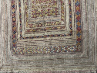 Vintage fine quality Kantha with very fine quality embroidery work from Rajshahi District of Bangladesh 1900C..the Kantha size is 167cm X 102cms.for more fine and better picture plz email us   