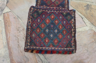 This is a Jaff Kurd salt bag made using a both a pile a flat weave technique that measures 1.4x2.2 Ft.  It's in great condition and has all natural colors.

Sold Thank  ...