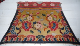 beautifull yak cover in good original condition with the  expected synthetic  and natural dyes according to its early 20th c age. tibet.         