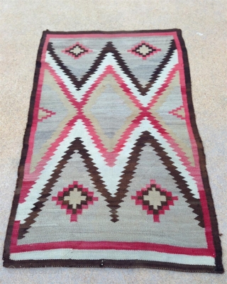 large antique navajo rug with beautiful design. very good original condition with no restoration. professionally cleaned. 200x 128cm               