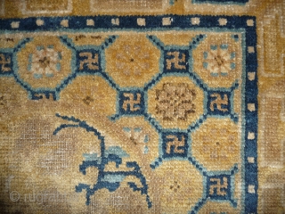 a beautifull early ningxia mat. nice wool and colors. china, mid 18th century. 55x 65cm                  