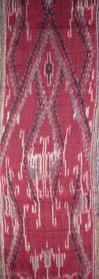 very nice cotton and silk ikat skirt (called spirit skirt, as they are also worn by the shaman), laos, taidaeng tribes, early 20th century, 130x 68cm (not including the new upper white  ...