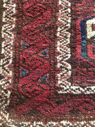 nice interesting baluch, symetrically knotted with nice wool and patinated natural colors. good condition..                   