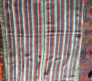 fantastic extremly rare early tibetan nomadic blanket. this is the only piece i know enterely made of silk. i say early because many facts lead to think of an early date prior  ...