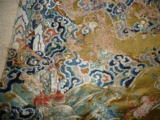 fragment of what should have be one of the most beautiful qing dragon robe; a very rare all embroidered gold yellow ground imperial robe with five claws dragon (see one pic). to  ...