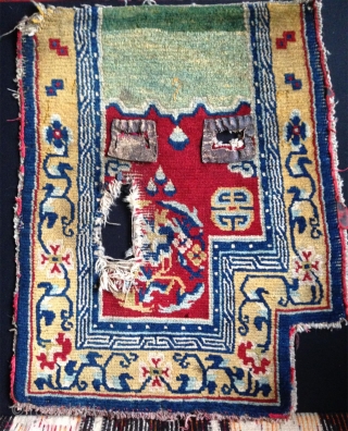 it is not only that it has a fantastic green center field but for many reasons this is a very special tibetan saddle rug. i had for many years only one half  ...