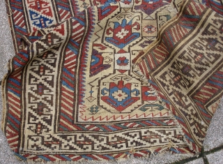 Old Caucasian rug, possibly Derbent/Dagestan. 

146x96 cm/4' 9''x3' 2''                        