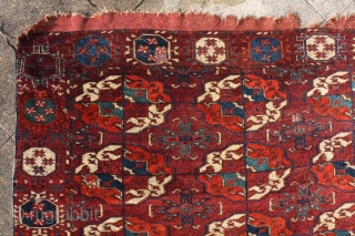 "The knowledge of which geometry aims is the knowledge of the eternal." Plato Turkmen Tekke main carpet, early to mid 1800's. Burning colors after 150-200 years .... More beauties: http://rugrabbit.com/profile/5160   