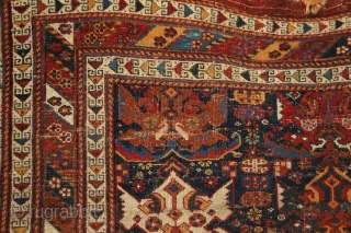 Afshar 'shield/palmettes/flame' rug, wool on wool, 1,68 x 1,23 m. Real, precommercial, tribal piece from the 2nd half of 19th century, worn allover, but still has a shining charisma and fresh organic  ...