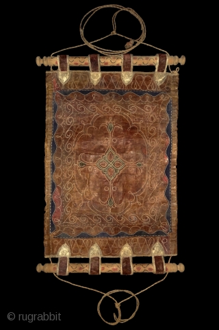 "Sleep is the best meditation" Dalai Lama XIV., Kyrghiz cradle, embroidered leather and appliqué, early 20th century (maybe earlier?)
https://www.youtube.com/watch?v=9fTY0FfPOxY (Бесік жыры - kazakh lullaby) more beauties: http://rugrabbit.com/profile/5160      