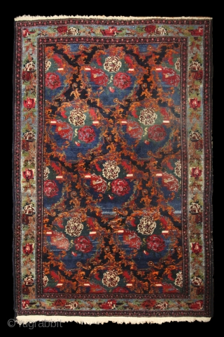 Bidjar "Gol Farang" rug, ca. 1930, 210x140cm, extremly decorative, freshly washed, clean and ready to use. Please take a look around my other pieces: http://rugrabbit.com/profile/5160        