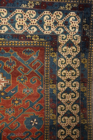 Daghestan rug, 2nd half of 19th century, wool on wool, 140x110 cm, wonderful, rare (unknown for me until now) border, harmonious colouring and very well balanced, spacious, ultra graphic drawing in the  ...