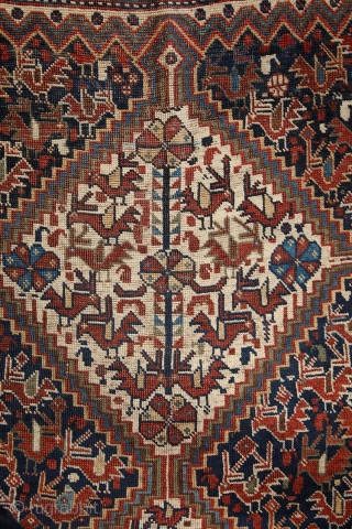 Poetic Khamseh "bird" rug, 19th century, wool on wool, a lovely storytelling about birds in love on the sides of a tree of the life which ends in seeds (bottom of the  ...