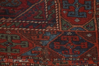 Reshwan rug, ca. 1870., Eastern Anatolia, 170x120cm. Pre-commercial, tribal piece. Magnific, elegant, deeply saturated all organic dyes incl. many refreshing greens.... glowing, silky wool. Original kilim finishing on both ends with Cicim  ...