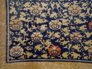 "Water surrounds the lotus flower, but does not wet its petals." - Gautama Buddha,
Ningxia carpet, ca. 17000 .... wool pile on cotton warps & wefts,super soft, floopy handle. A pleasure for the  ...