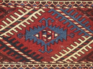 Turkmen "Turreted"/Pendi Göl rug, 100x150cm, soft wool, very fine graphic weaving, pile is full except on some parts, where it was folded, no repair, original selvages and kilim ends, perfect saturated light  ...