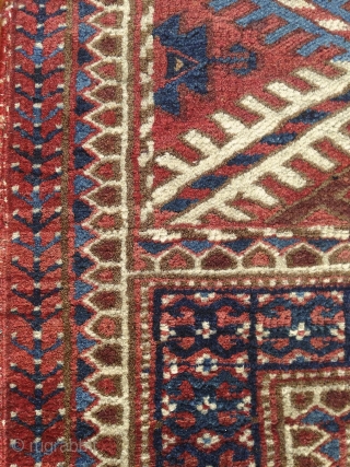 Turkmen "Turreted"/Pendi Göl rug, 100x150cm, soft wool, very fine graphic weaving, pile is full except on some parts, where it was folded, no repair, original selvages and kilim ends, perfect saturated light  ...