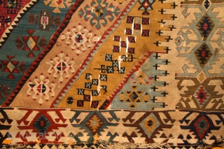 Malatya "Rashwan" kilim, Eastern Anatolia mid to end 19th century, 172x355 cm                     