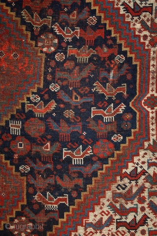 Monumental Khamseh "Bird" carpet, 380x195 cm ! , never senn this kind of rug in that size earlier... The quality is perfect from every point of view, wool, colors...
Colors are saturated and  ...