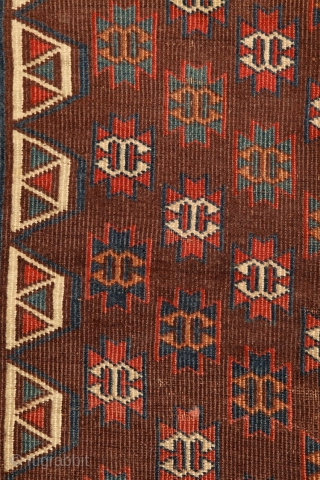 Yomud Ensi, Turkmenistan, mid 19th century, wool on wool with brilliant colors.
Super graphic drawing,wonderful bottom design with wonderful life of trees with horns on their top, known from mihrab's head on the  ...