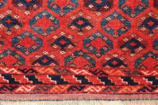 Beshir turkmens launching spaceships to their inner universe... Ersari/Beshir rug, end of 19th century, 185x105cm, allover eshme-gül design, which usually appears on different kind of bags, not common on rugs. Bright, vivid  ...