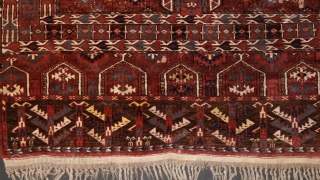 Yomud Ensi, 19th century. Mint condition, full juicy pile allover, original sides and kilim on both ends, original tassels. There are a few redone knots here&there, but it is really in mint  ...