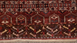 Yomud Ensi, 19th century. Mint condition, full juicy pile allover, original sides and kilim on both ends, original tassels. There are a few redone knots here&there, but it is really in mint  ...