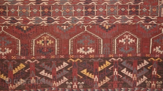 Yomud Ensi, 19th century. Mint condition, full juicy pile allover, original sides and kilim on both ends, original tassels. There are a few redone knots here&there, but it is really in mint  ...