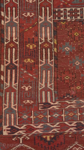 Yomud Ensi, 19th century. Mint condition, full juicy pile allover, original sides and kilim on both ends, original tassels. There are a few redone knots here&there, but it is really in mint  ...