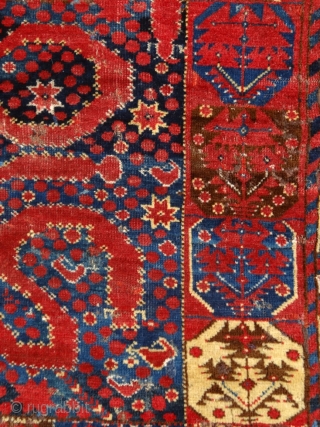 "The most beautiful thing we can experience is the mysterious. It is the source of all true art and all sciences." Albert Einstein 'Snake' Beshir main rug, mid 19th century, Turkmenistan. Complete  ...