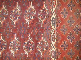 This fine Yomut main carpet is drawn with fantastic scale. Large chuval guls dominate the field while leaving appropriate spacing for the chemche minors. The columns of ornament are fluid as gul  ...