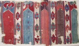 Early east-central anatolian saf kilim fragment. 4'8"x2'8"                          