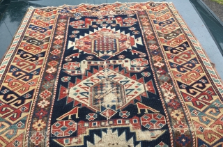 Caucasian Shirvan Karagashli
Multiple Niche 
Bold design & colors
Dark Blue Ground
The Wide Yellow border
Decent age Mid to 3rd quarter 19th
Distressed but not destroyed
3' X 5'4"


         