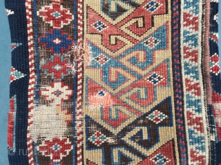 Caucasian Shirvan Karagashli
Multiple Niche 
Bold design & colors
Dark Blue Ground
The Wide Yellow border
Decent age Mid to 3rd quarter 19th
Distressed but not destroyed
3' X 5'4"


         