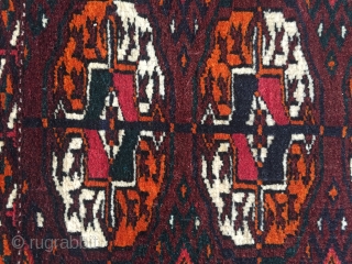 Antik Mauri Turkmen Carpet                             