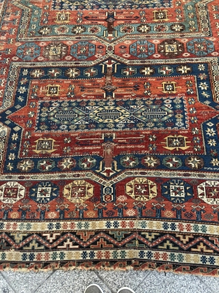 Antique Soumak 
3,20 meter by 2,20
                           