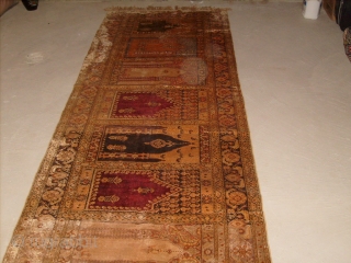 Name:Keysari Silk Runner
Category:Anatolian
Origin:Turkish
Age:Late 19th century
Dimensions:94cmX306cm
Composition:Silk
Condition:Very good ,original no repairs
                        