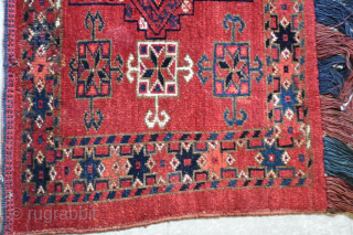 Size 52x161 cm  Mid- to late 19th-century Ersari Jollar 
Unfortunately some flaws 
Selling inexpensively 
SOld Thank you               