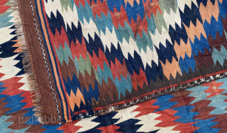 Beautiful turn-of-the-20th c. (1890-1910) Veramin 'Dazzler' in excellent condition 
Size 290x170cm or 9.5x 5.6 feet 
A classic beauty from Persia
             