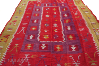 Selling this old Macedonian kilim. Quite large 320-225cm or 10'6" × 7'4"
This kilim likely originates from south-central or eastern North Macedonia, such as:

Kratovo, Štip, or Pijanec regions, where kilim weaving flourished in  ...