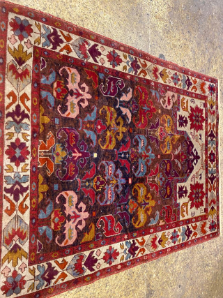 A lovely small-format Daghestan prayer rug with Bidjov motifs. Short pile, cotton base. Small defect reflected in the price 
1930-40s A very decorative piece from the Stalinist era
You may want to read  ...