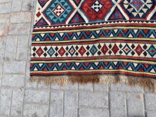 Lovely late 19th-century Kuba Shirvan kilim Size 285-140 cm                        