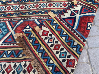 Lovely late 19th-century Kuba Shirvan kilim Size 285-140 cm                        