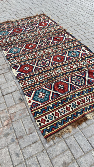 Lovely late 19th-century Kuba Shirvan kilim Size 285-140 cm                        