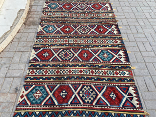 Lovely late 19th-century Kuba Shirvan kilim Size 285-140 cm                        