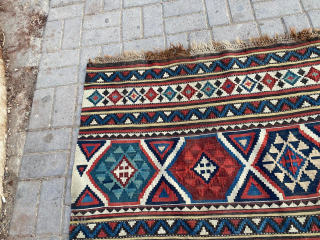 Lovely late 19th-century Kuba Shirvan kilim Size 285-140 cm                        