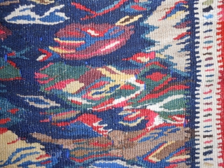 Senneh kilim, early 20th c.
205 x 119 cm. Beautiful colours, good conditions, lined.                    