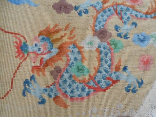 Peking, maybe Hellen Fette workshop, 1920-1930.
cm. 140 x 70, wool on cotton foundation, 840 knots per square dm.
Thanks for watching! Please see also my other posting at http://www.rugrabbit.com/profile/8723     