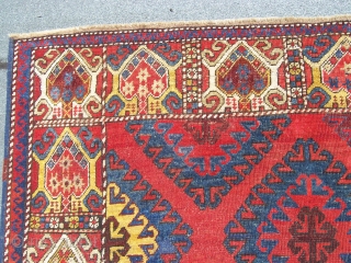 Kirghizistan, last quarter XIX c. cm 241 x 232, wool on wool. Three lines of knots missed at lower end. Beautiful border, rare item! Thanks for watching!      